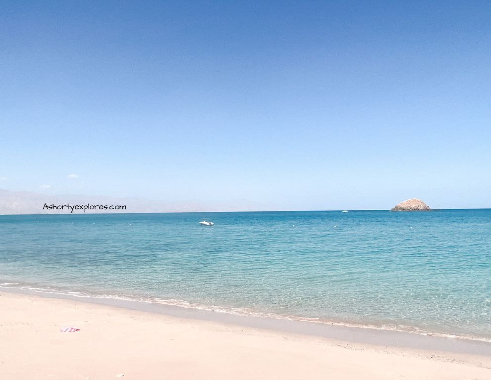 free beach in dubai