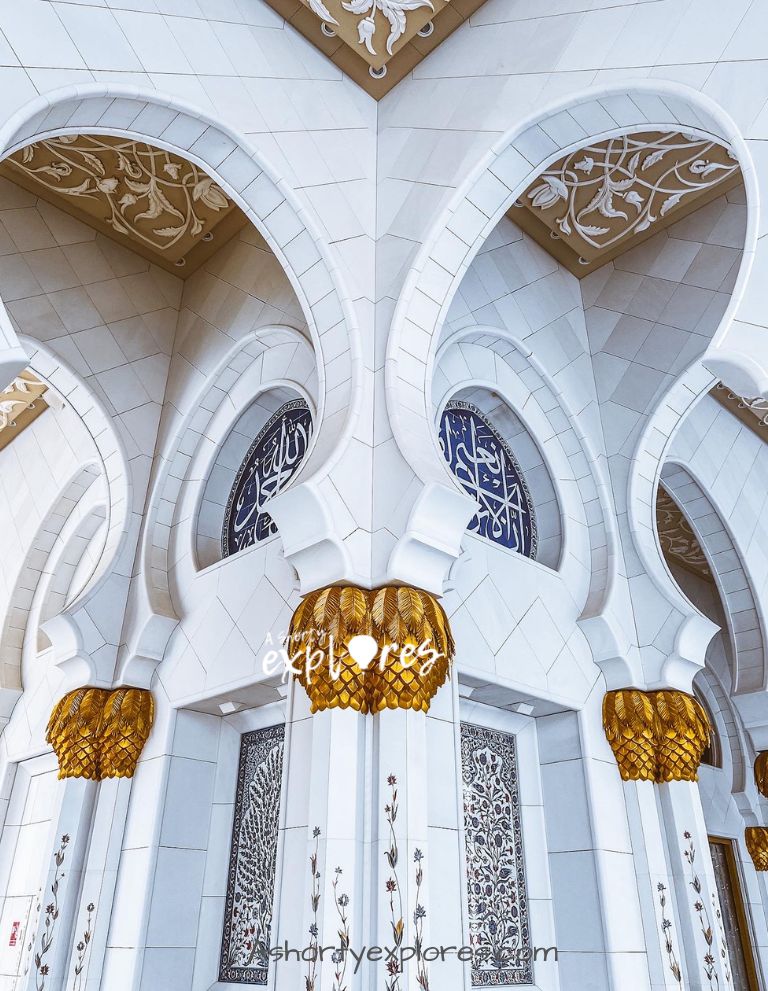 Abu Dhabi Sheikh Zayed Grand Mosque travel guide