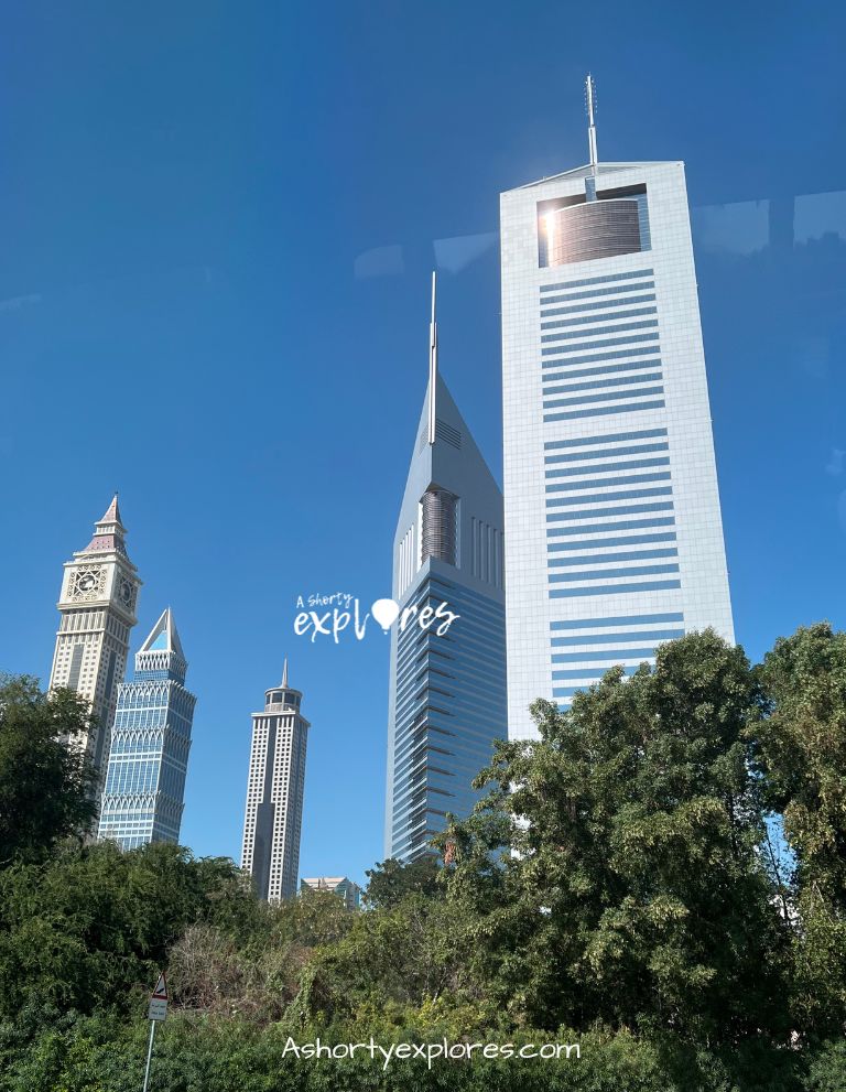 Jumeirah emirates towers dubai photo
