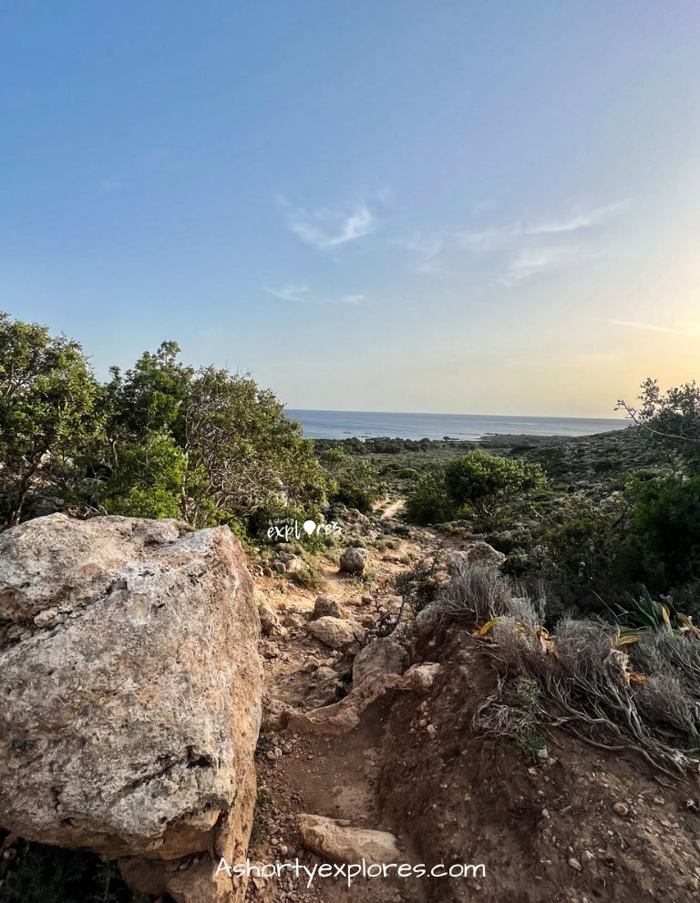 Kedrodasos Beach hiking entrance