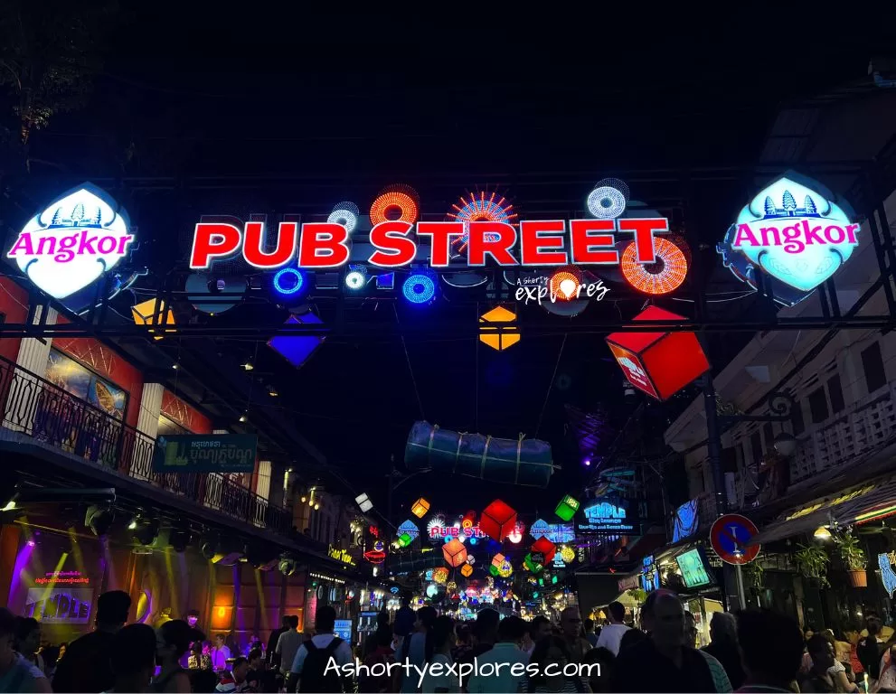 pub street Siem Reap