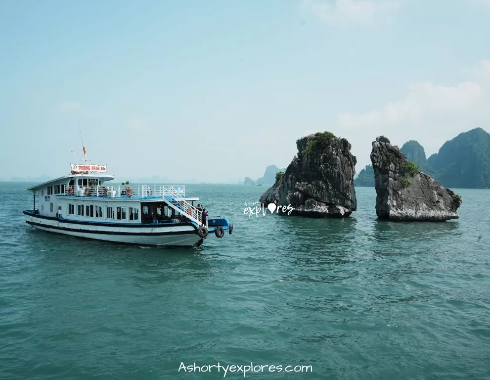 下龍灣郵輪行程Halong Bay tour