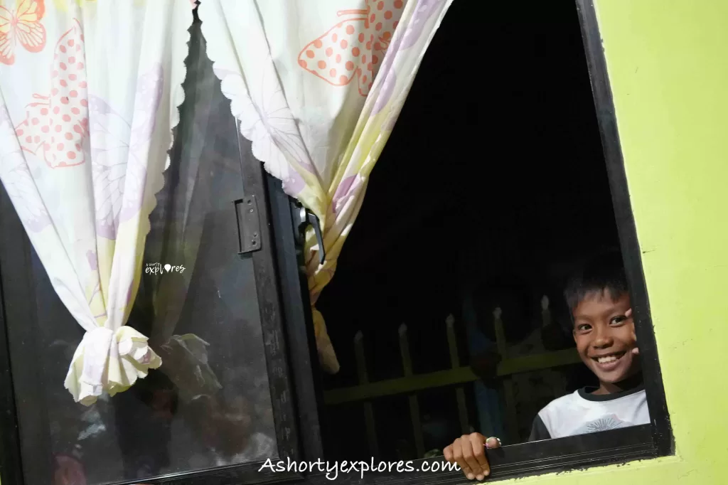 Philippines kid