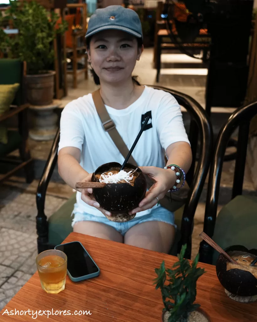 Hoi An good coconut coffee shop