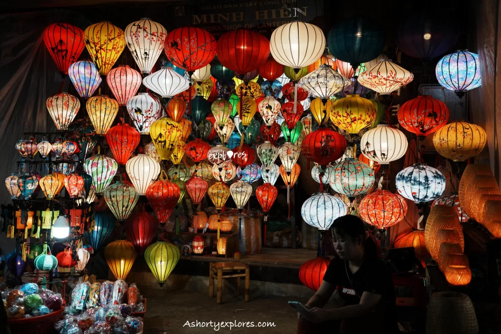 Hoi An lantern making workshop