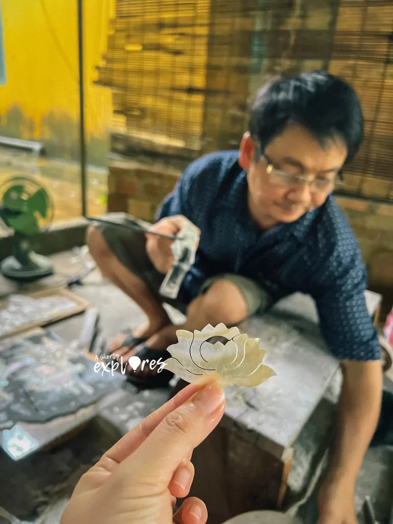 crafts making in Hoi An