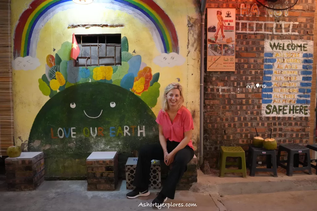 Hanoi attraction Trains Street