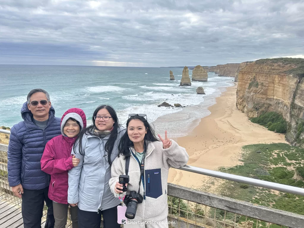 The Great Ocean Road 12 Apostles