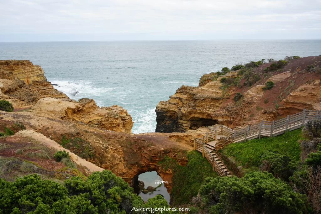 The Great Ocean Road attraction The Grotto