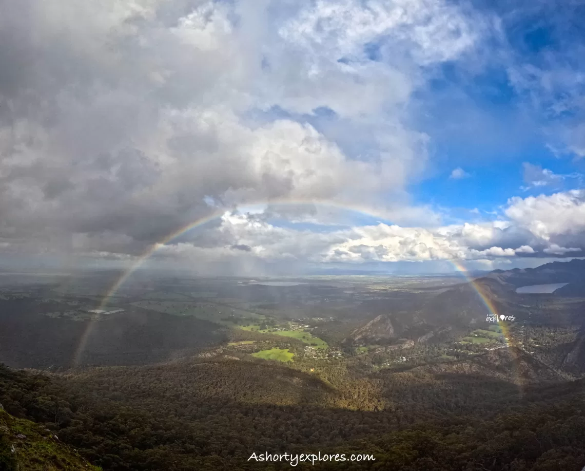 Grampians Boroka Lookout rainbow