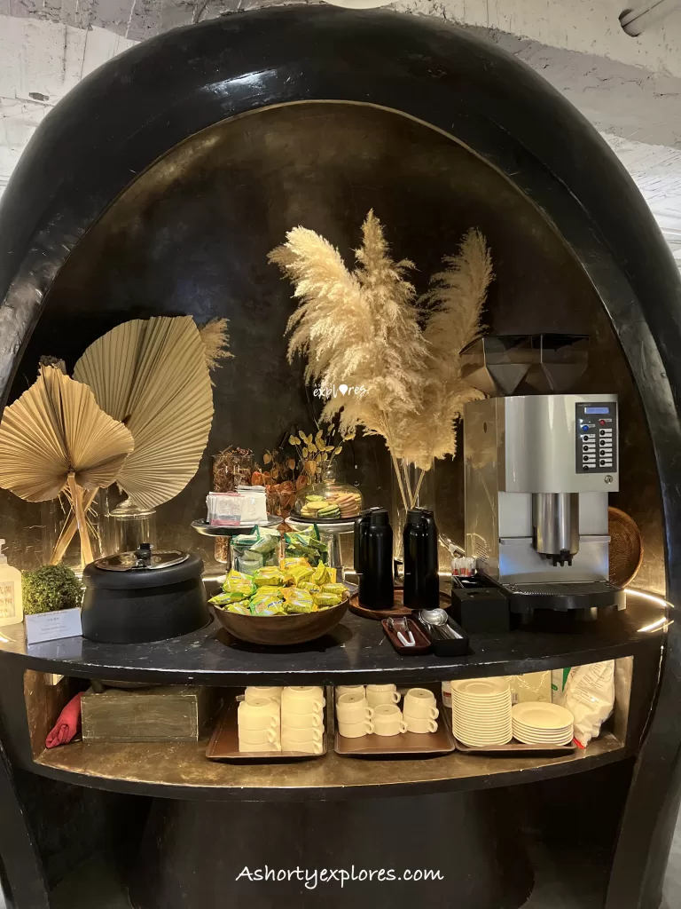 Snack bar at Taipei massage Relax 33 massage