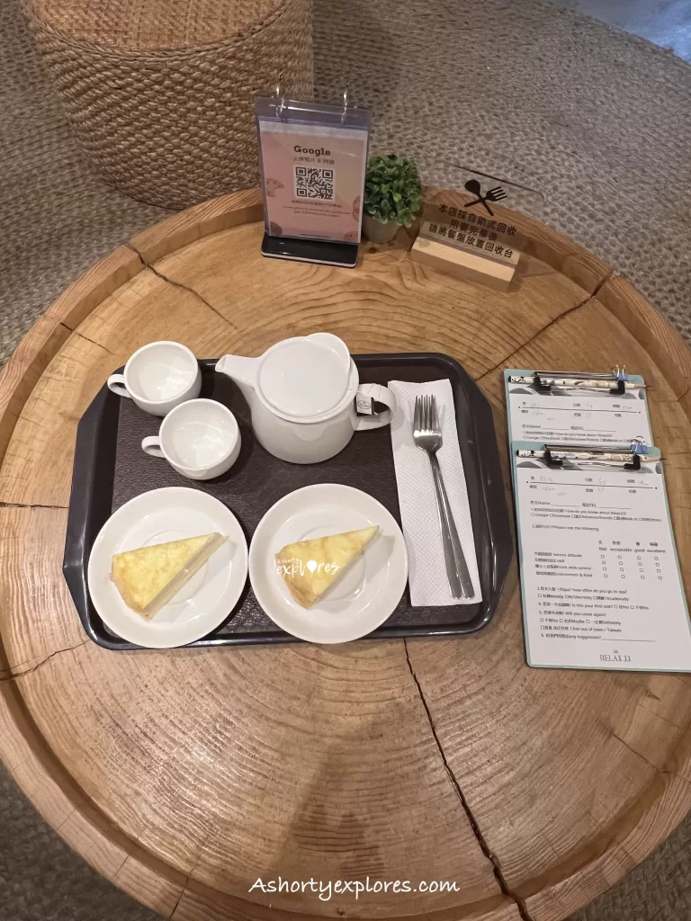 afternoon tea at Relax 33 massage Taipei